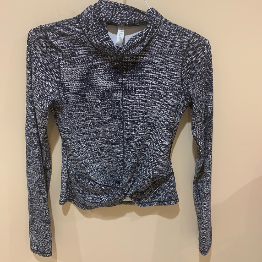 Lululemon turtleneck🤩
